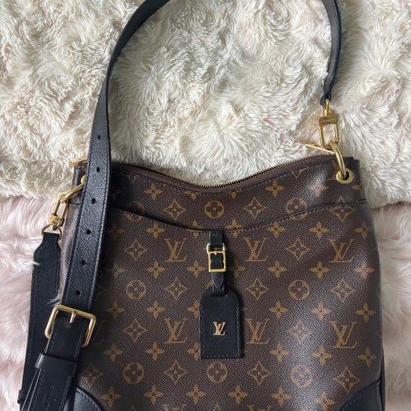 Louis Vuitton Handbags - Louis Vuitton Odeon MM